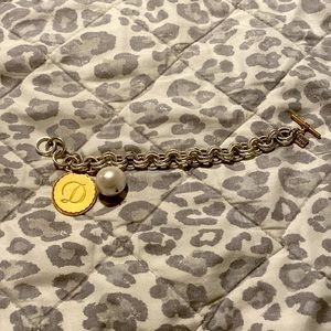 John Wind “Sorority Gal Cotton Pearl” Clasp Bracelet